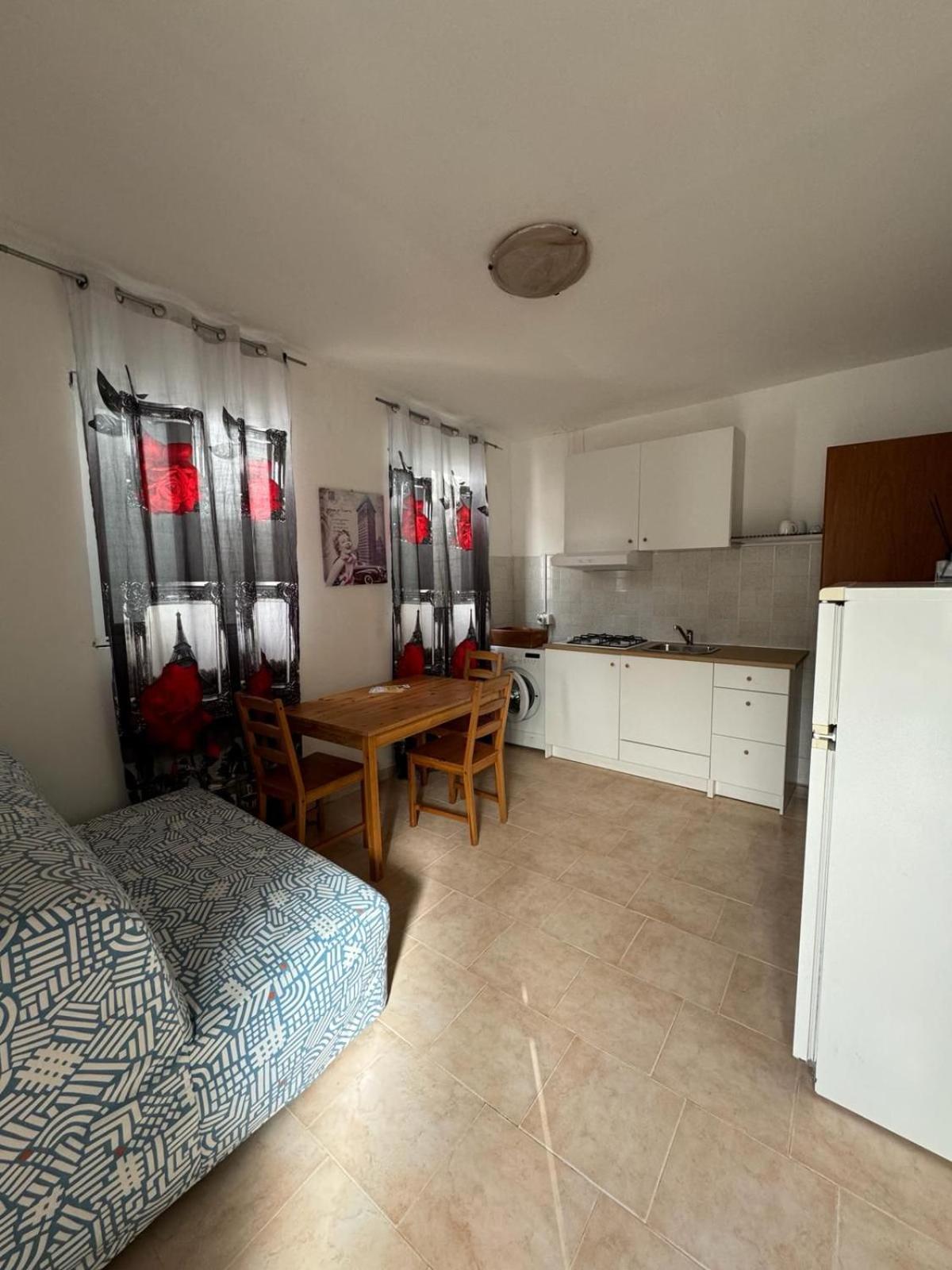 Oasi Erika Villa Paestum Bagian luar foto